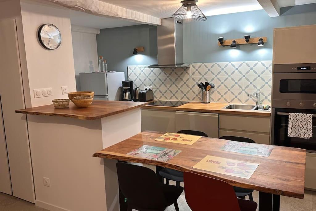 Appartement Cosy A Collobrieres Bagian luar foto